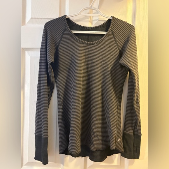 Lululemon Striped Long Sleeve Top size 4 - Picture 3 of 6